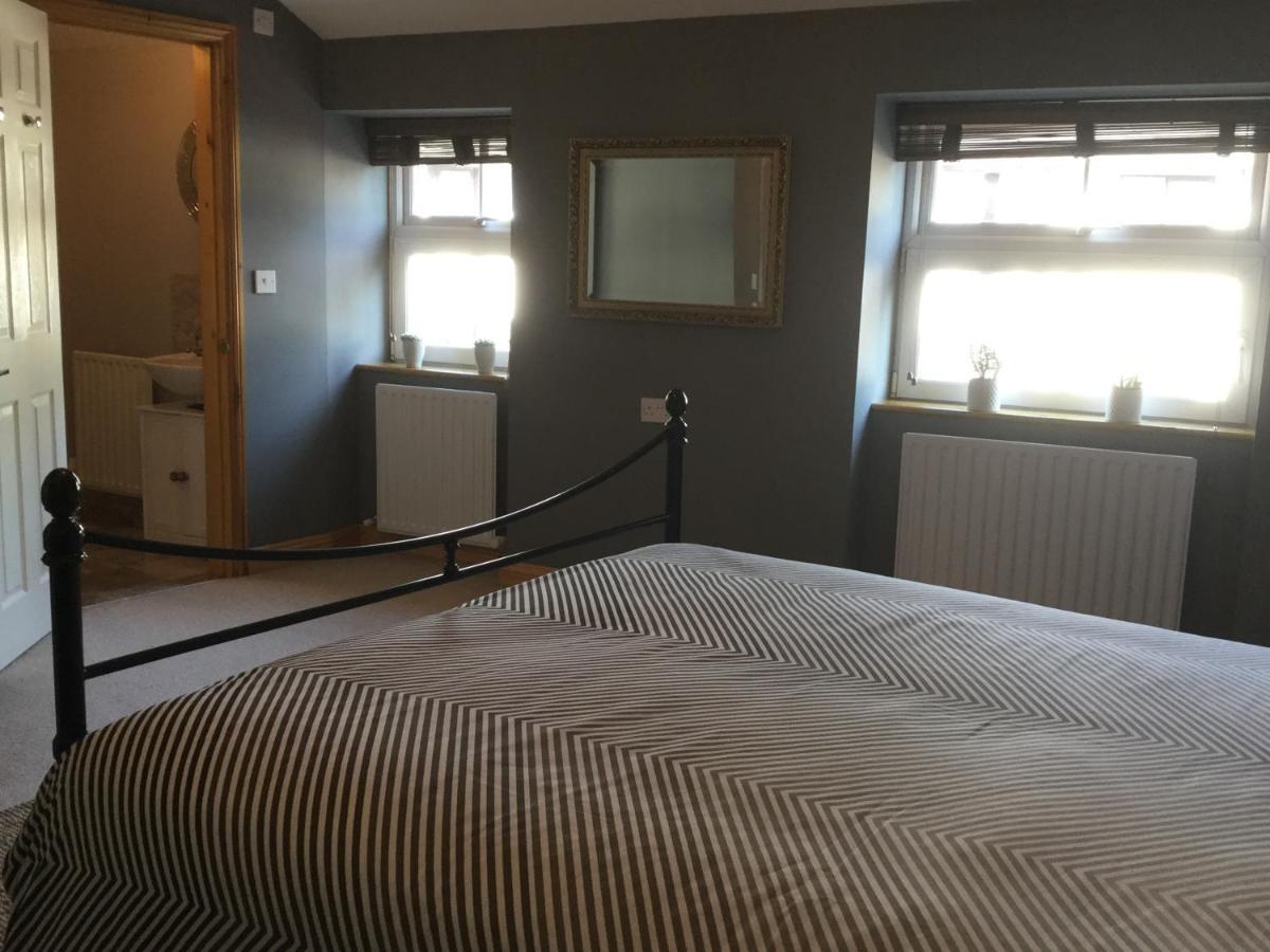 6 Beili Priory Apartment Abergavenny Ngoại thất bức ảnh